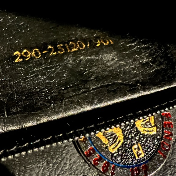 Stunning Fendi camera bag - Picture 6 of 16